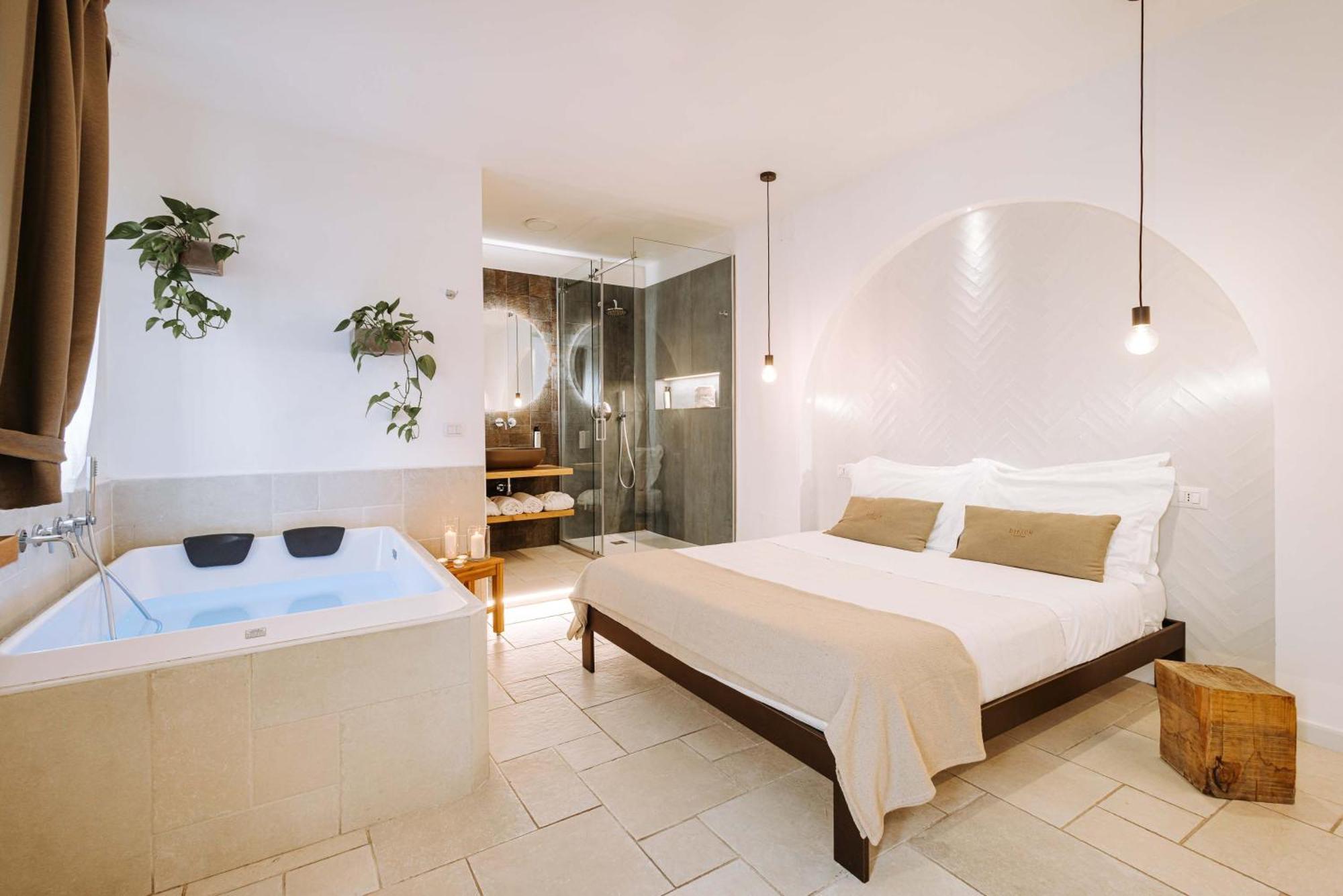 Dirium - Exclusive Rooms Monopoli Bagian luar foto