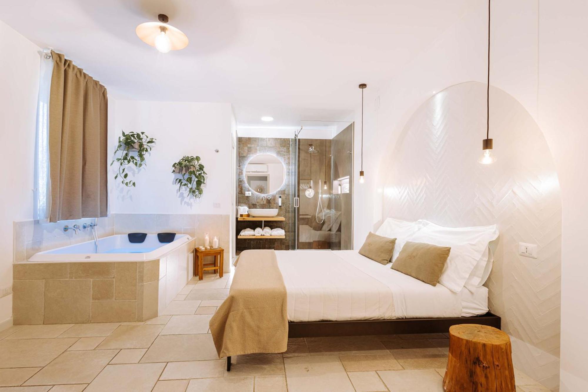 Dirium - Exclusive Rooms Monopoli Bagian luar foto